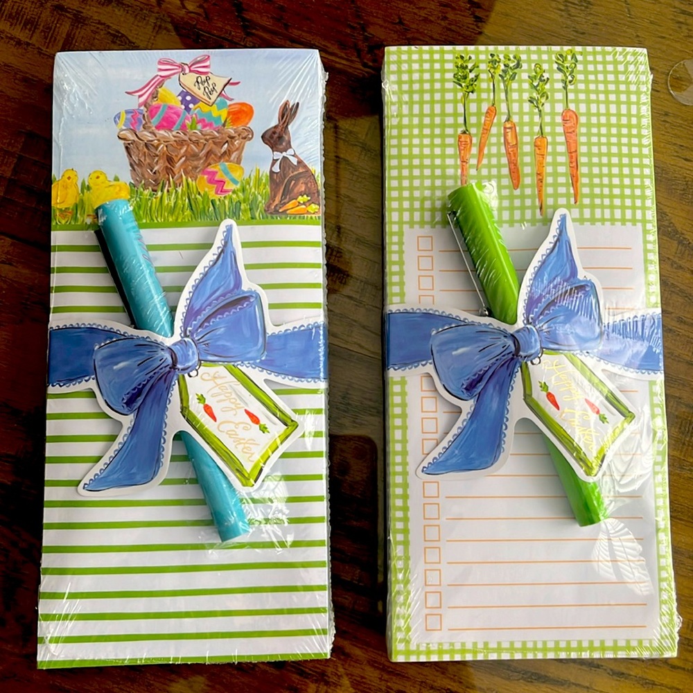 NWT EASTER themed refrigerator pads with magnet  you get two pads with set.